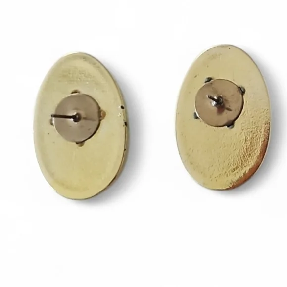 Vintage Gold Tone Oval Stud Earrings Robin Egg Blue Cabochon Classic Retro - Picture 8 of 9